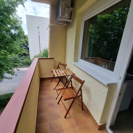 Alma-lak Balatonalmádi